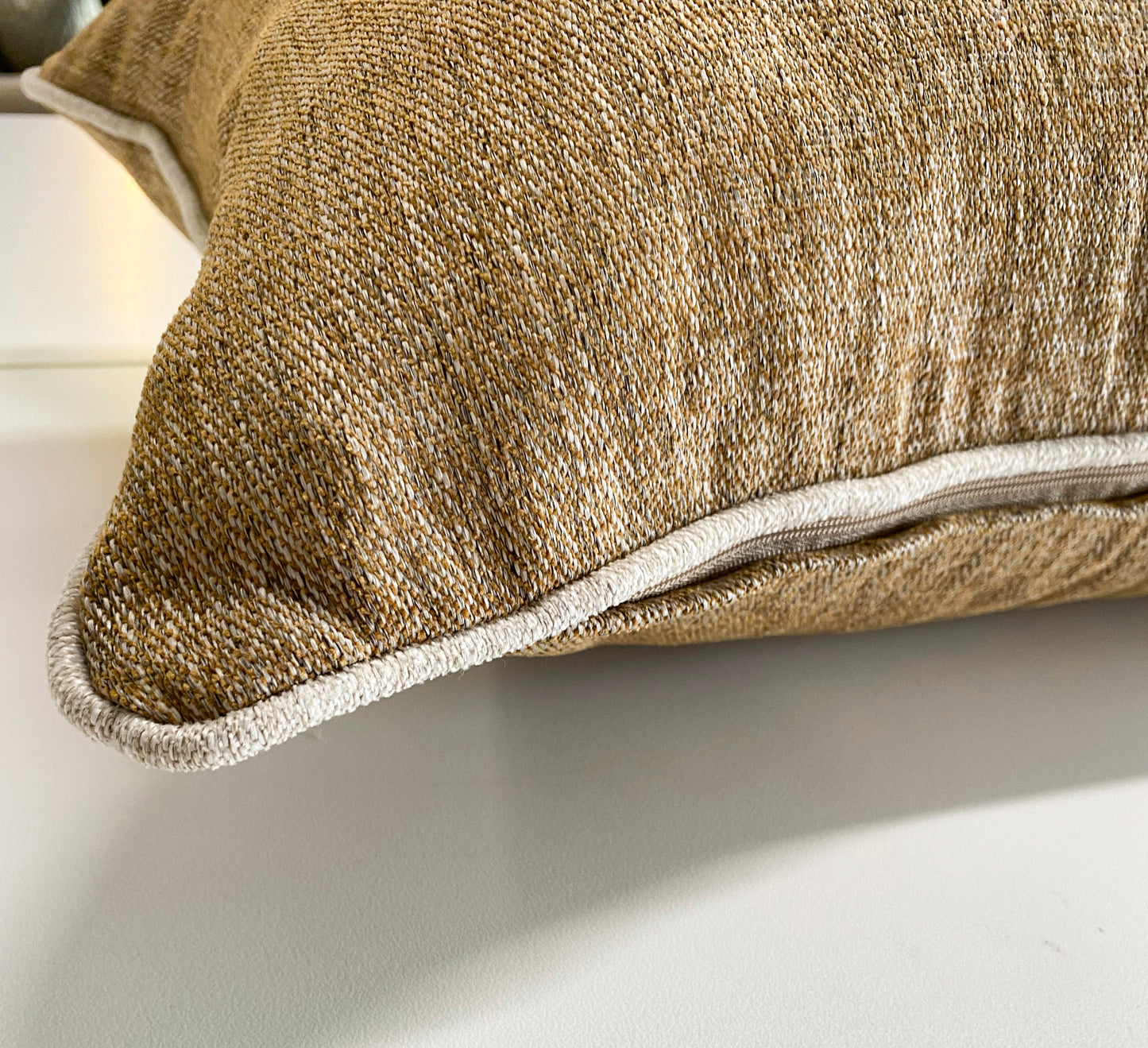 Dodge Camel Sand 550x350 Cushion