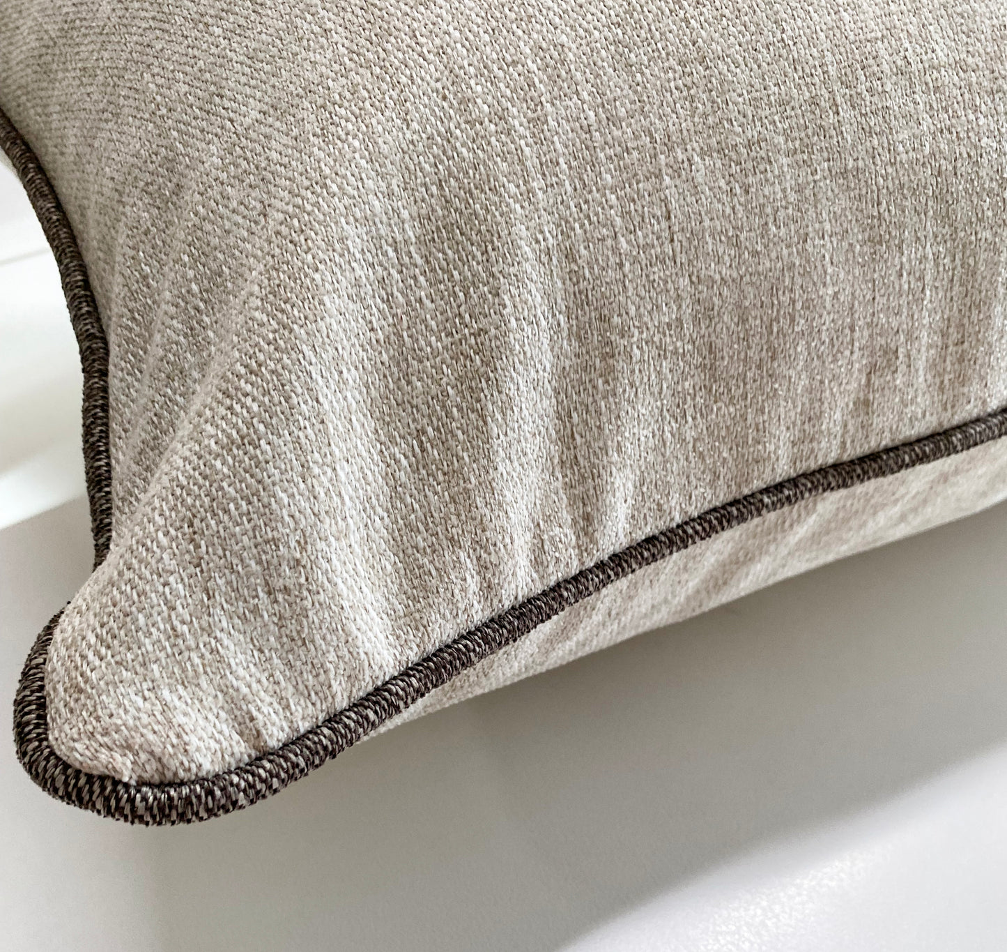 Dodge Sand Fossil 550x350 Cushion