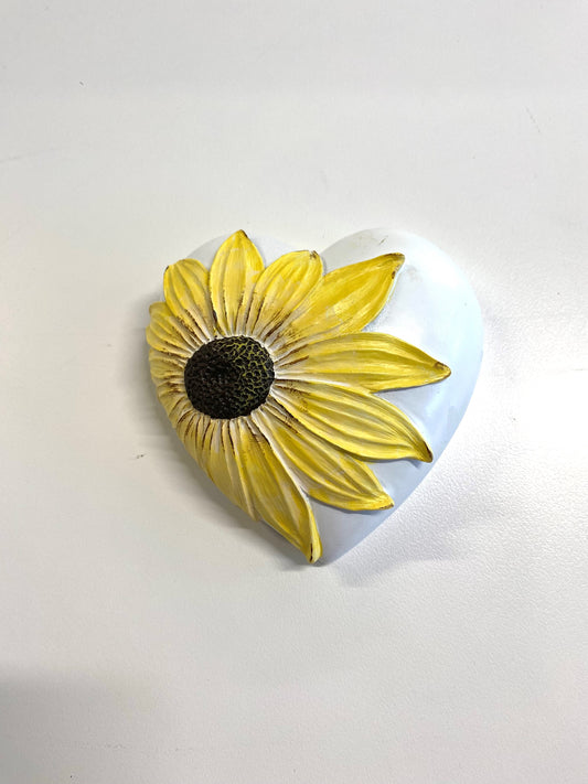 Decorative heart, sunflower white