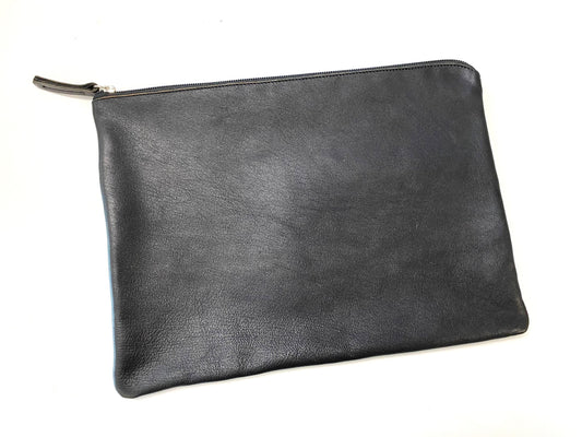 Claire Fontane Universal Flat Leather Pocket