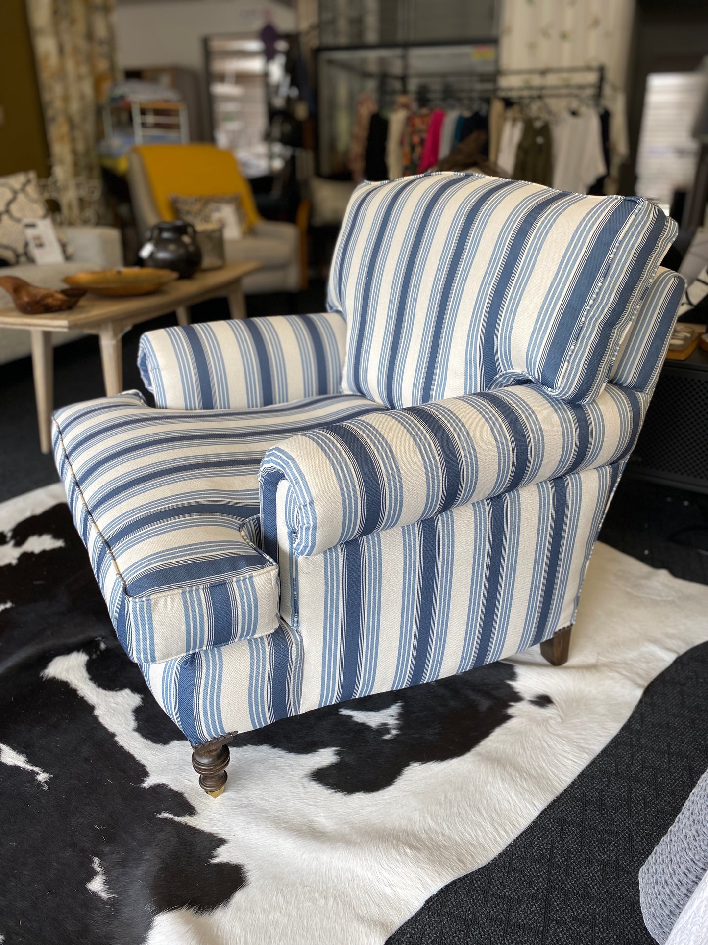 Short Scroll Arm Chair