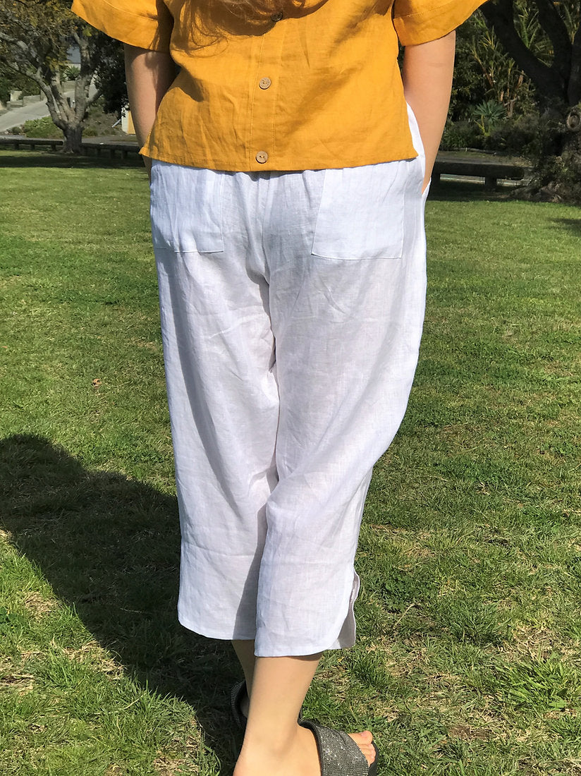 Angel Lace Linen Capri Pants