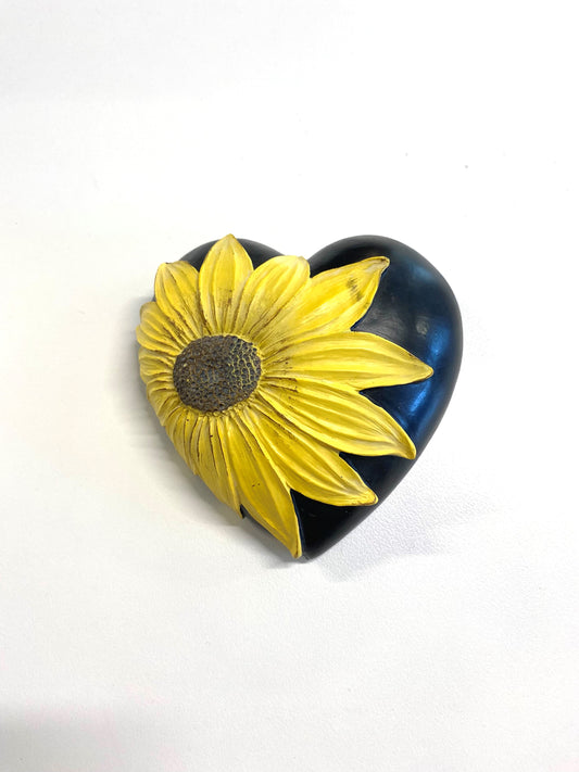Decorative heart, sunflower black