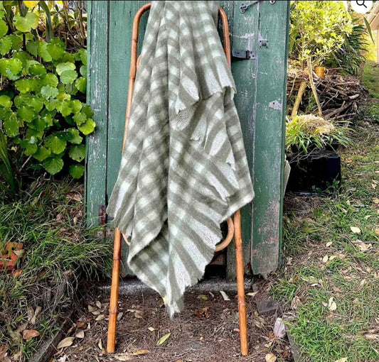 Bliss Wool Mohair Blend Olive/Winter white